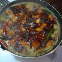 红烧肉炖蛋做法