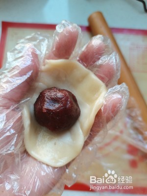 豆沙馅老婆饼