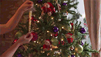 如何装饰圣诞树？