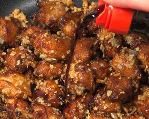 怎么做蒜香鸡翅