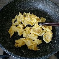 包菜粉丝炒鸡蛋