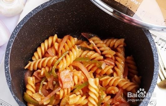 青椒培根意面的做法