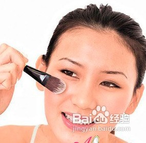 怎样上粉底凝脂雪肌无暇清透底妆