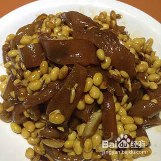 猪皮黄豆的做法