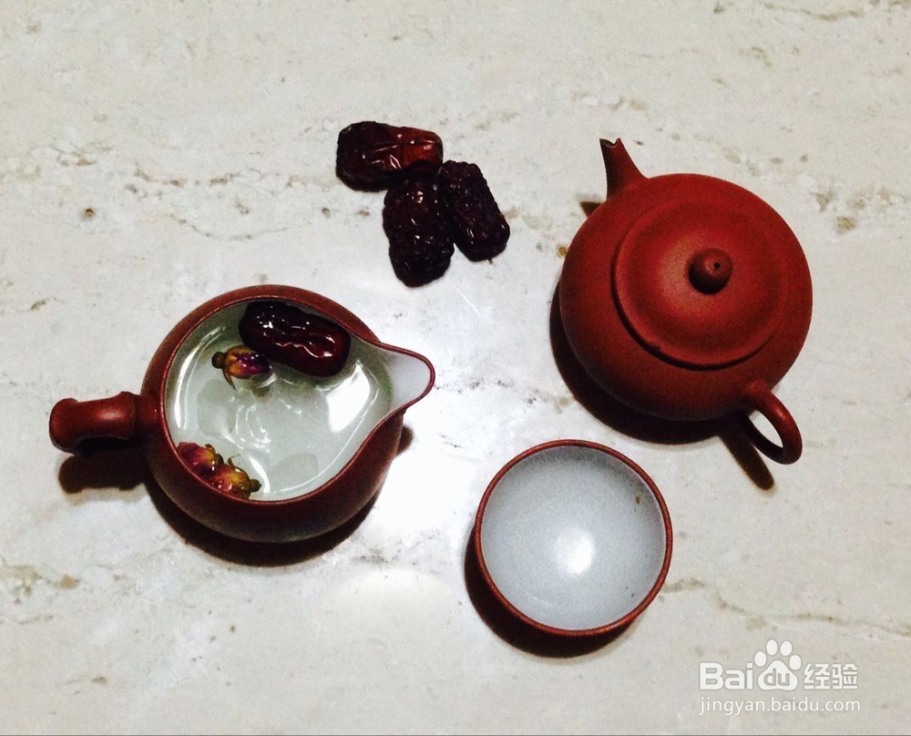 怎样泡玫瑰枣茶？
