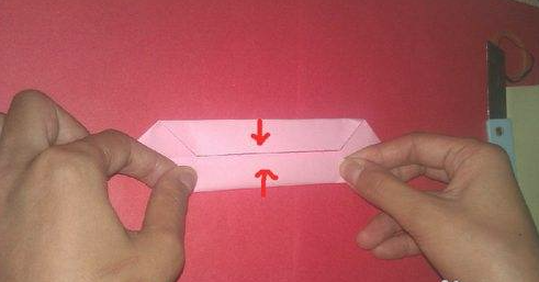 祭奠用的荷花亭的折法