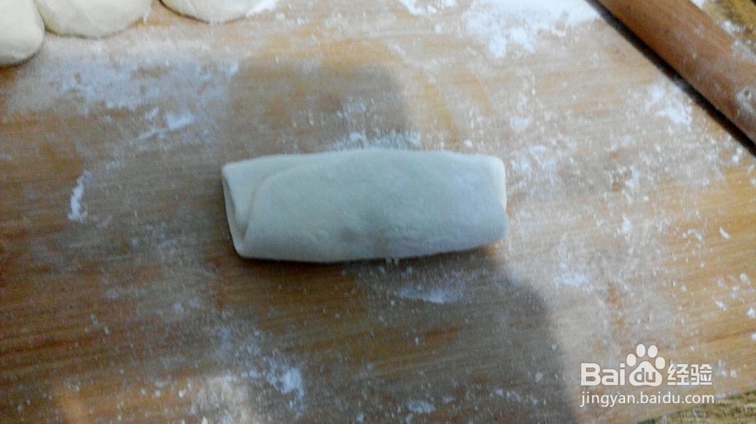 榨菜肉锅贴的做法