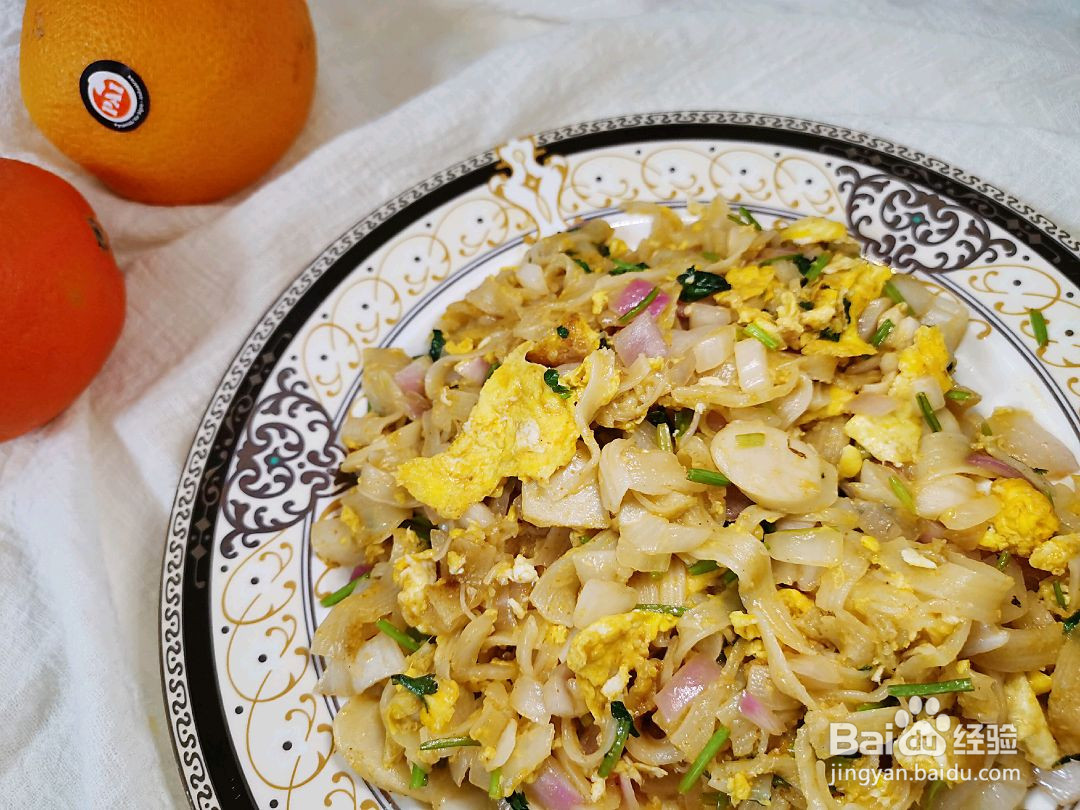 酸辣炒冷面的做法