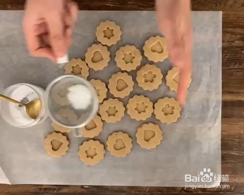 入口即化的草莓酱黄油饼干