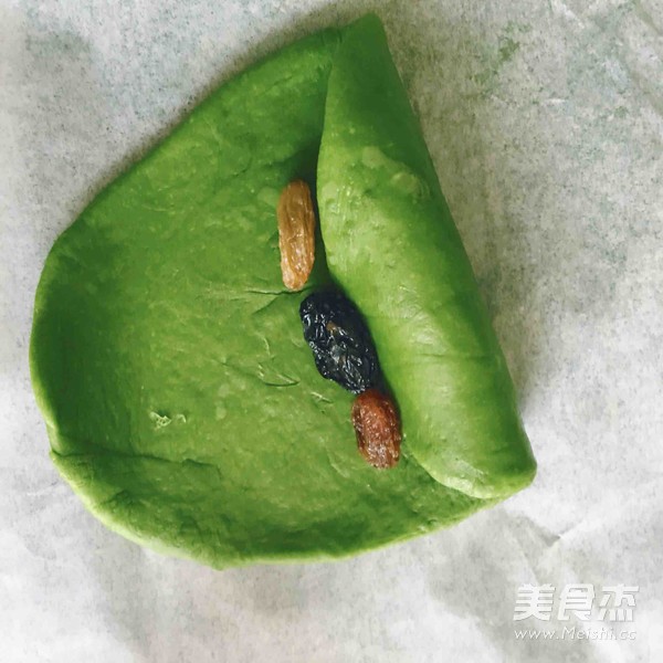 抹茶葡萄干小餐包