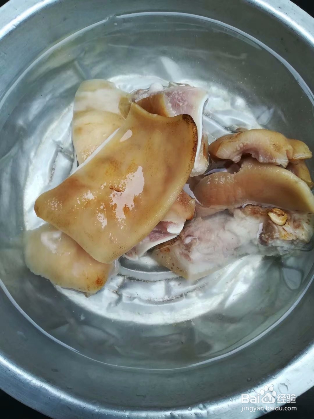 家常菜——高压锅焖猪耳朵