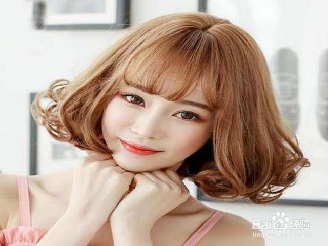 发量少适合烫什么发型