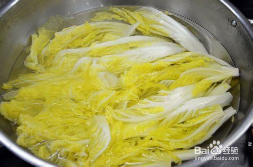 这个夏天凉拌小菜白菜心拌杏鲍菇,吃起来不要太爽哦!