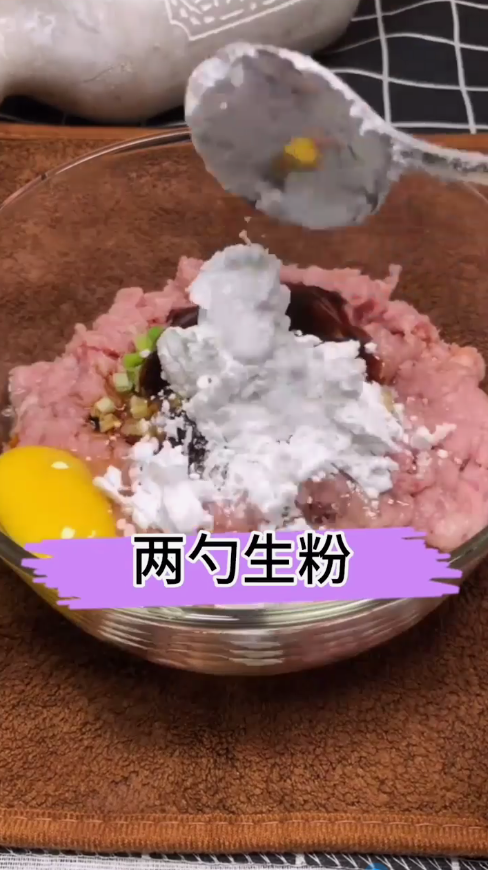如何在家制作豆皮肉卷