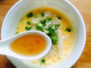 营养美味的银鱼炒鸡蛋