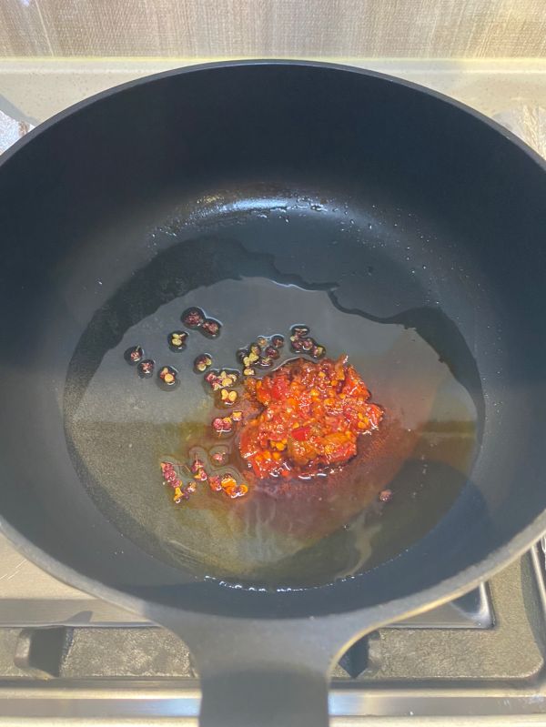 泡椒猪脑花烧豆腐