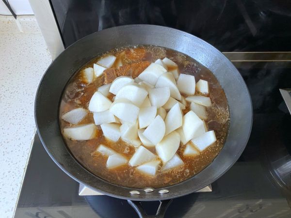 红烧排骨炖萝卜