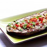蒜沫剁椒百味传奇烤茄子的做法步骤