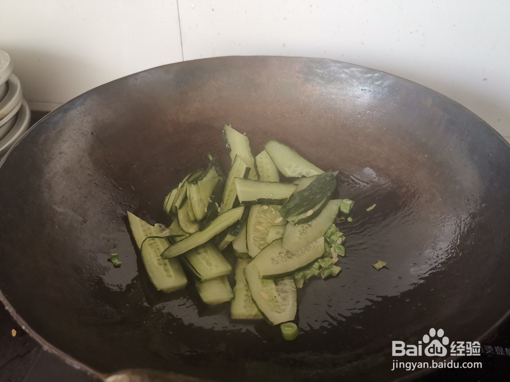葱香素炒黄瓜片