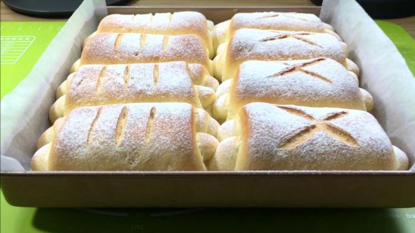 超松软牛奶面包