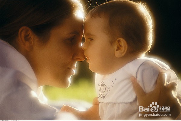 宝宝学嘴学舌 究竟是好是坏?