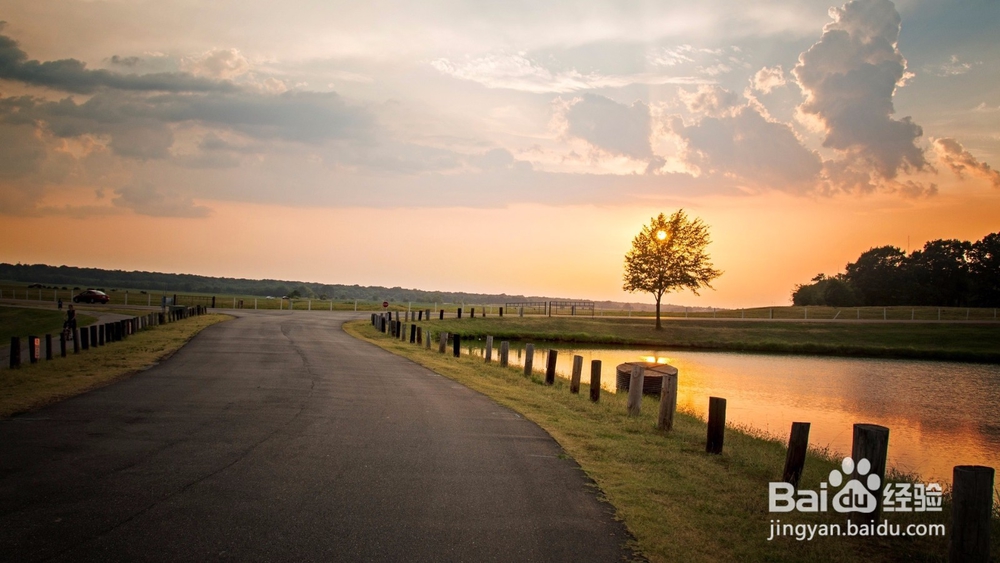 过去，是黑暗中的天使