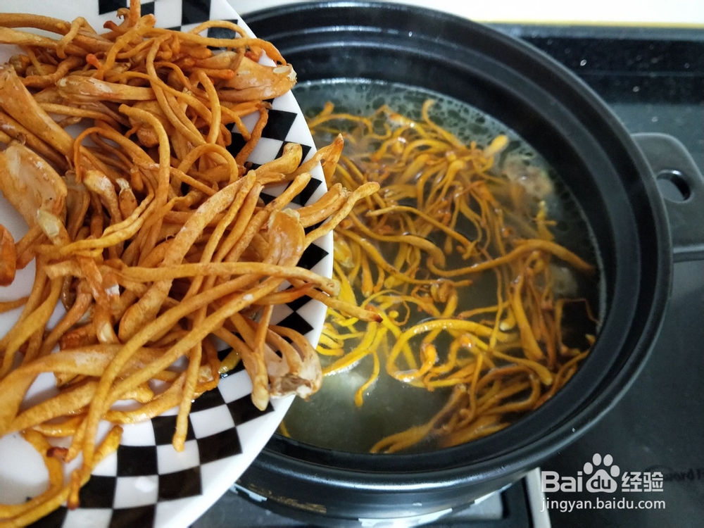 如何做老鸭虫草花汤