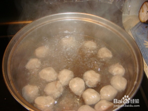 如何制作牛肉丸馄饨