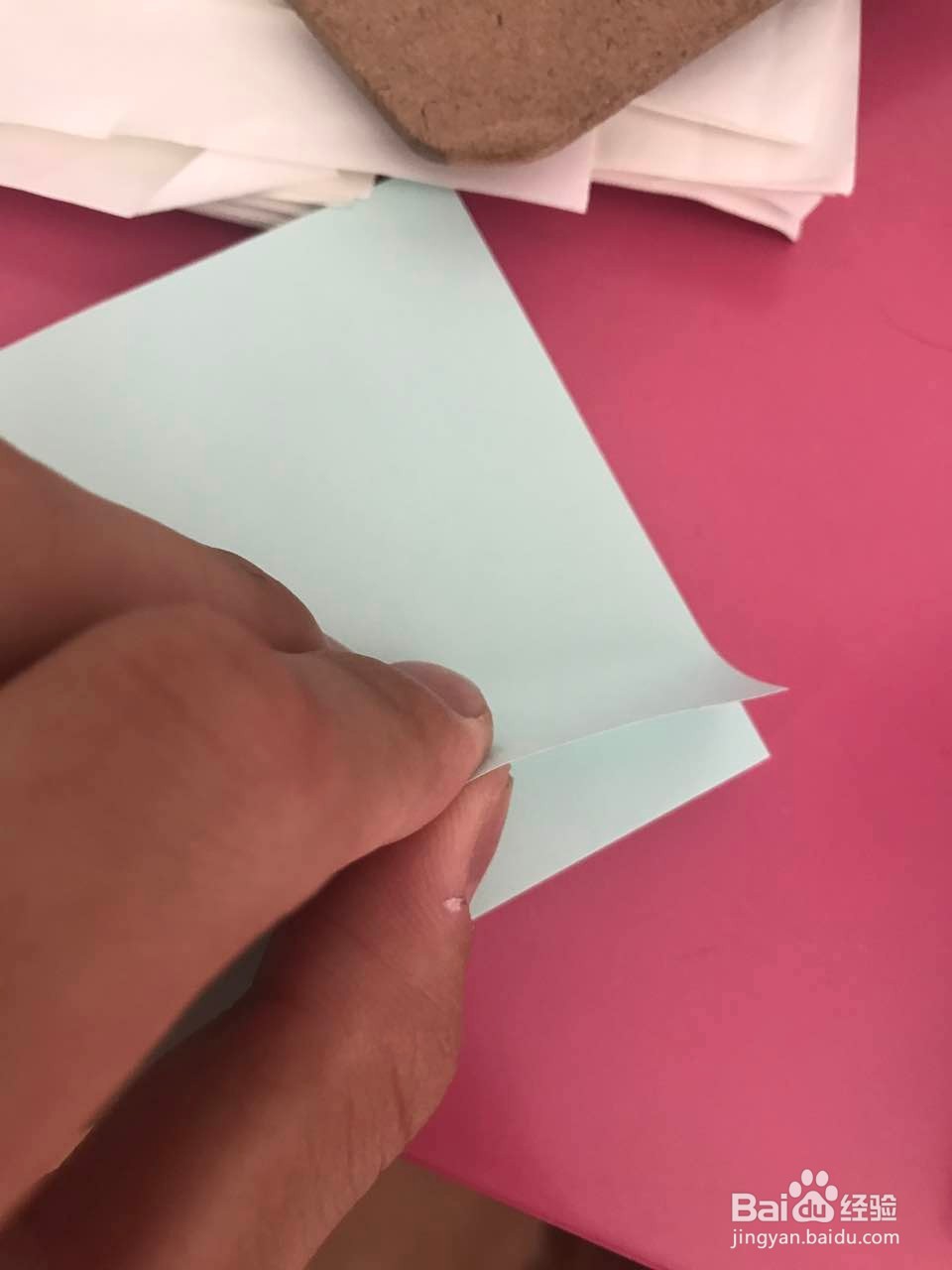 正确地撕下便签纸