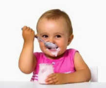 给宝宝买酸奶应注意点什么？