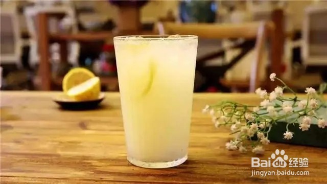 青柠养乐多果汁