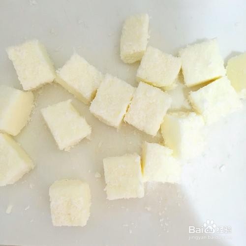 椰丝牛奶小方糕