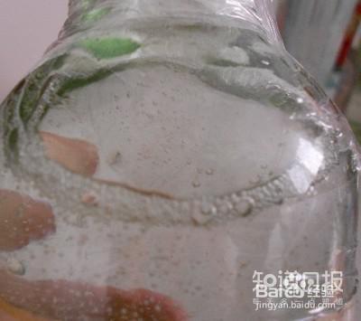 如何鉴别假冒品牌的白酒和判断白酒的优劣