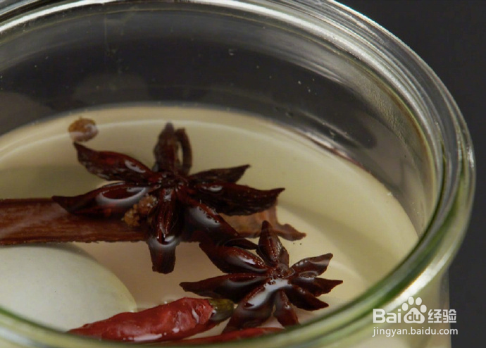 两种方法,自制出油的咸鸭蛋