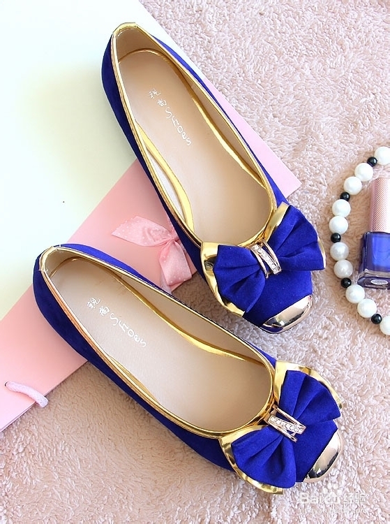 夏季糖果色女鞋选择技巧