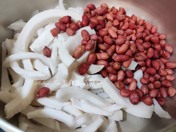 木瓜椰子花生滋补汤