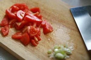 怎么做西红柿鸡蛋疙瘩汤