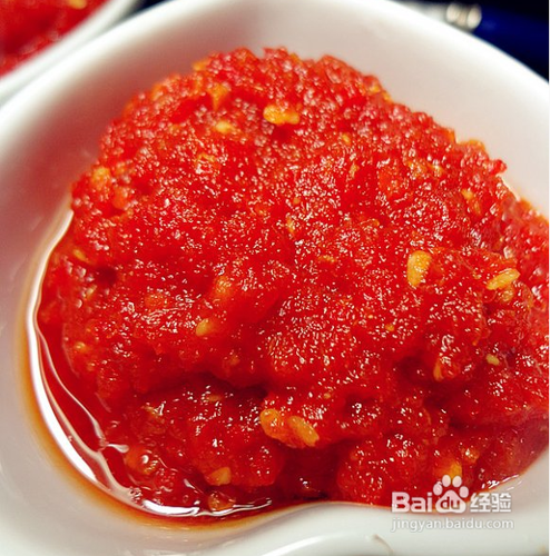 怎样做出浓郁辣味清新的蒜蓉辣椒酱