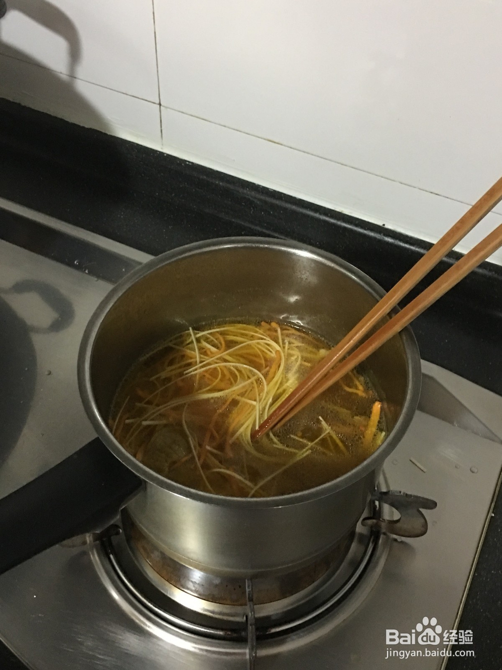怎样做好吃的虫草花面条