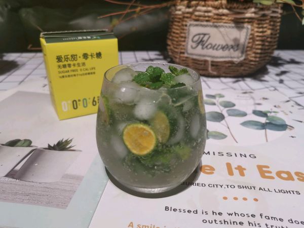 冰爽薄荷苏打水