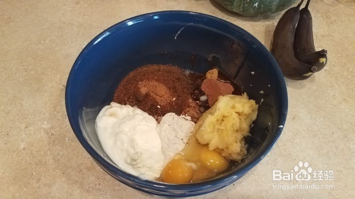 热巧克力香蕉面包：经典香蕉面包的升级款