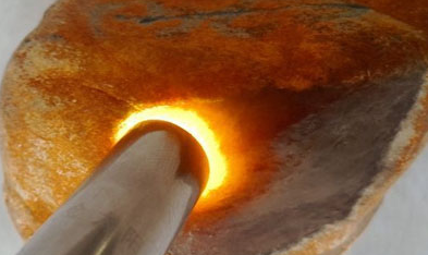 黄翡翠的鉴别方法