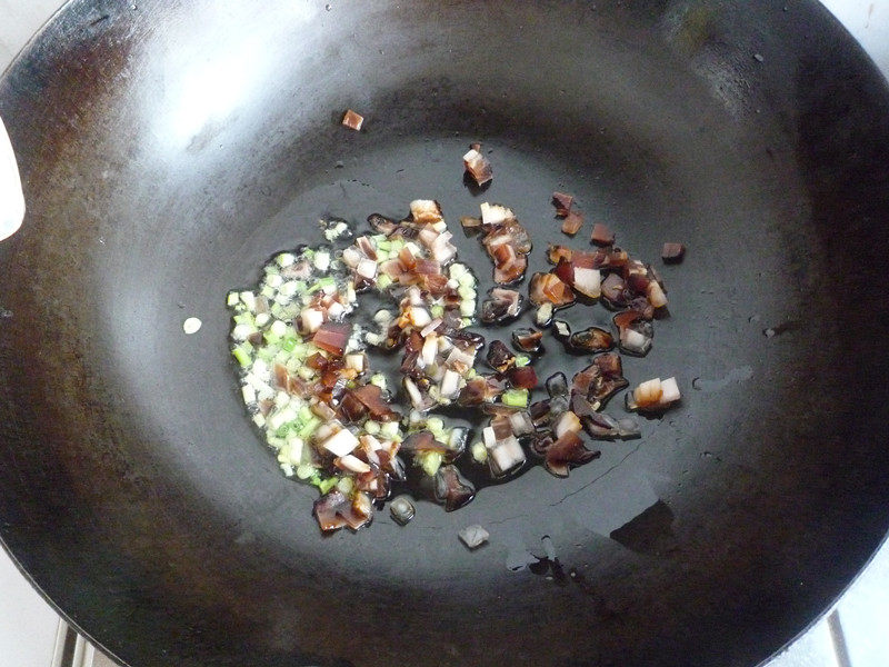 腊肉酸豆角炒饭怎么做好吃，看完就能上手