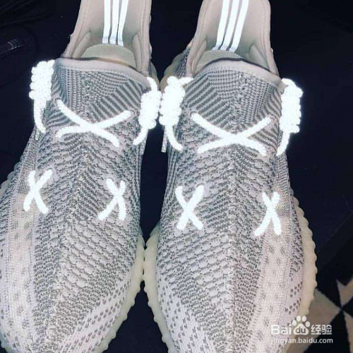 yeezy鞋带系法