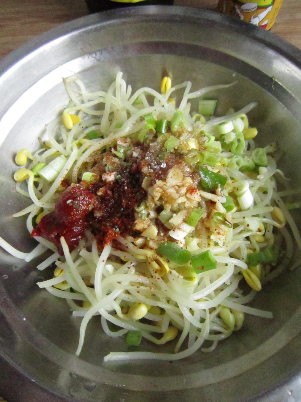 好吃的韩式拌豆芽,原来做起来这么简单!