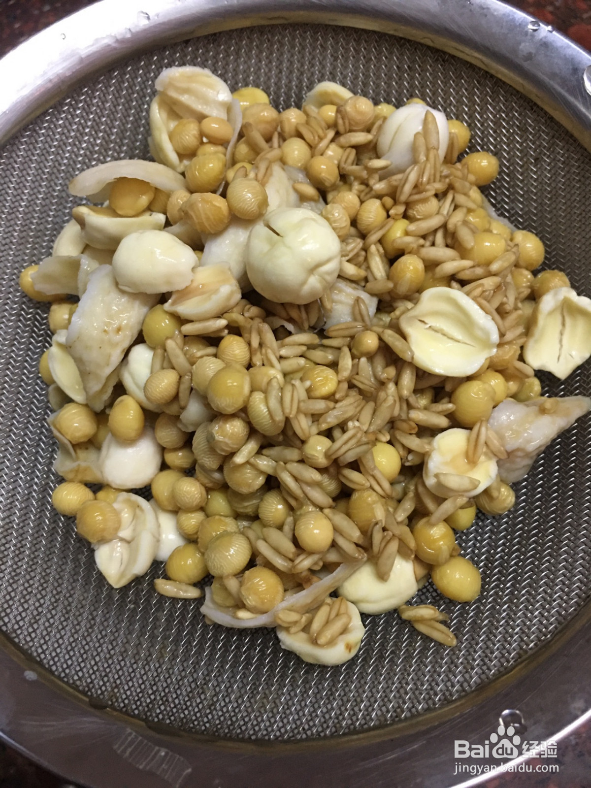 口口清新的莲香黄豆浆的做法