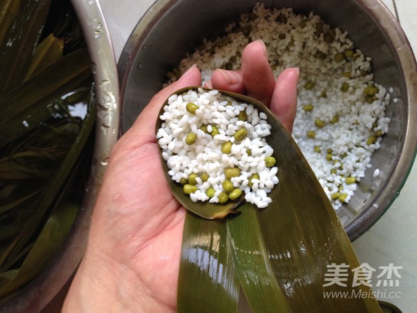 糖玫瑰绿豆糯米粽