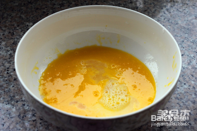 彩糖戚风的做法