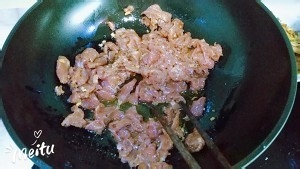 孜然牛肉【家庭版做法如下】