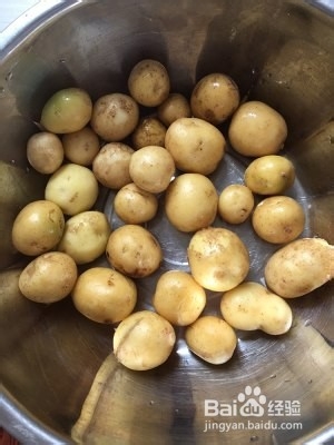 如何做香煎孜然小土豆?